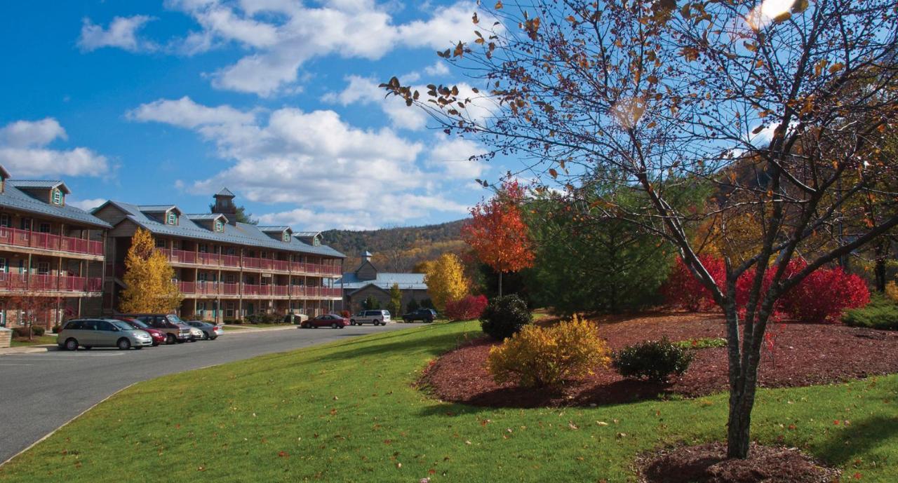 Holiday Inn Club Vacations Oak N Spruce Resort In The Berkshires Lee Extérieur photo