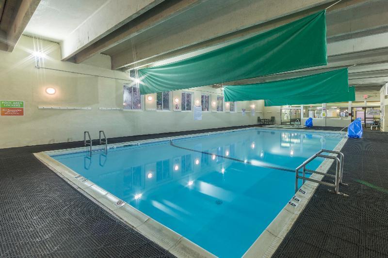 Holiday Inn Club Vacations Oak N Spruce Resort In The Berkshires Lee Extérieur photo